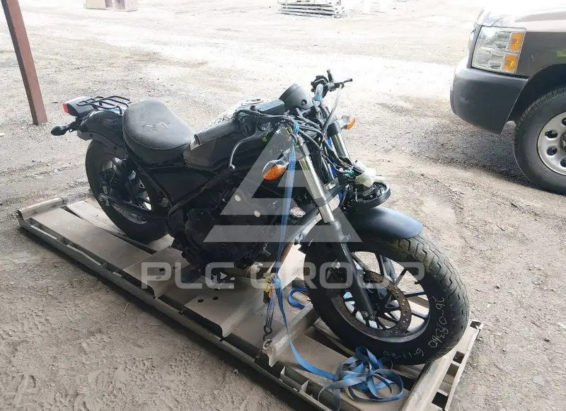 2017 Honda CMX500 photo
