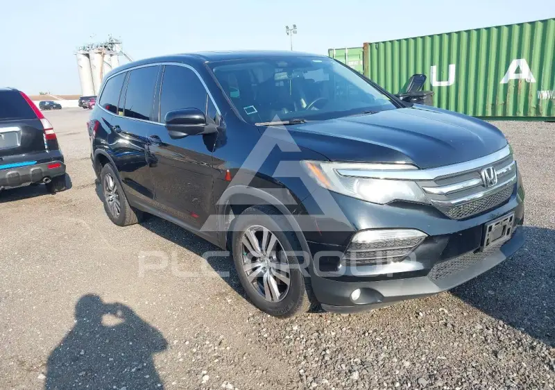 2017 Honda PILOT photo