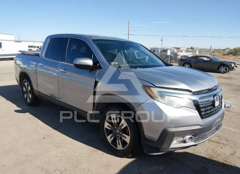 2017 Honda RIDGELINE фото