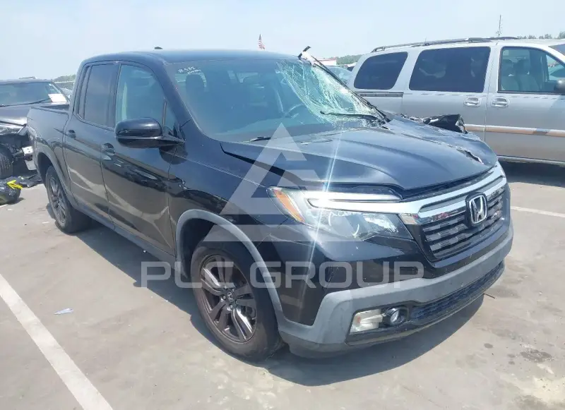 2017 Honda RIDGELINE photo