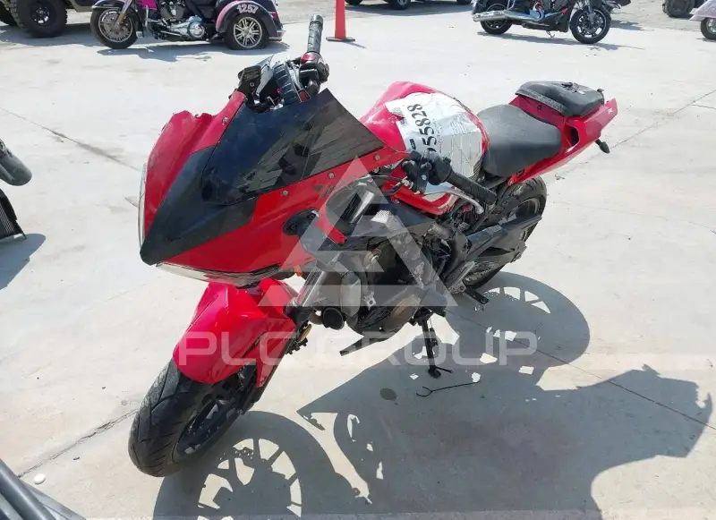 2017 Honda CBR500 фото