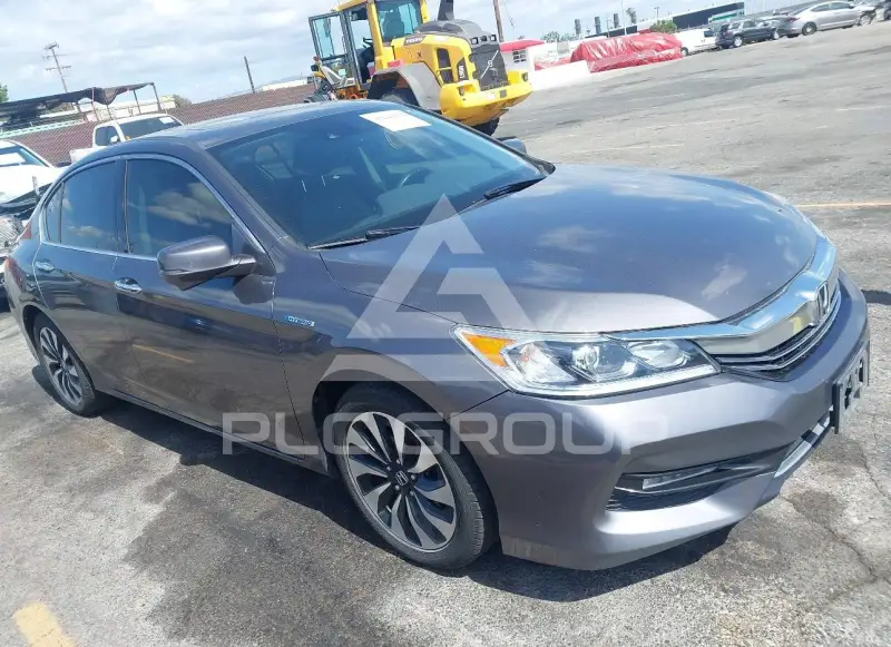 2017 Honda Accord photo
