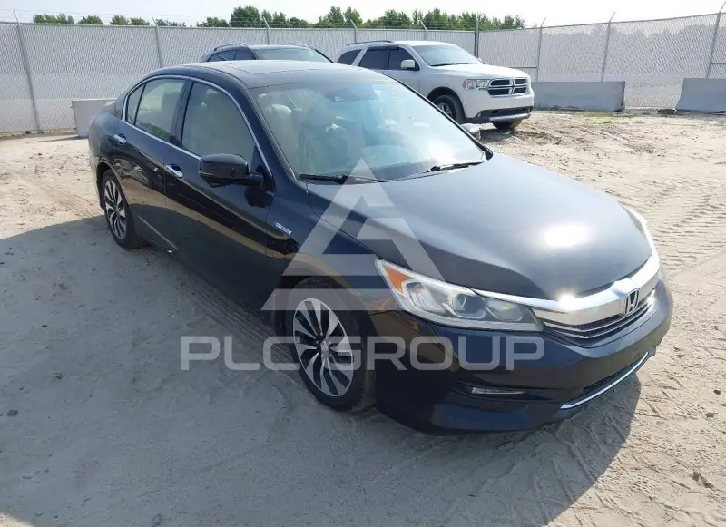2017 Honda Accord photo