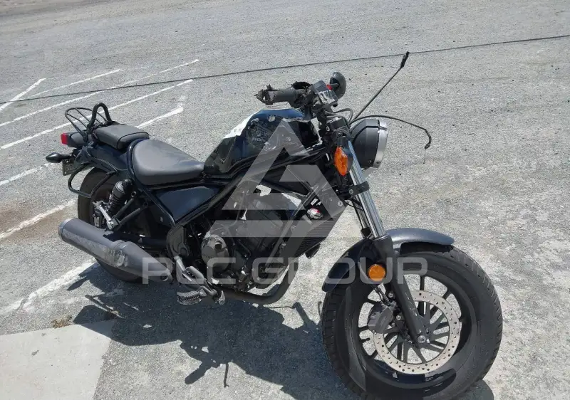 2017 Honda CMX300 фото
