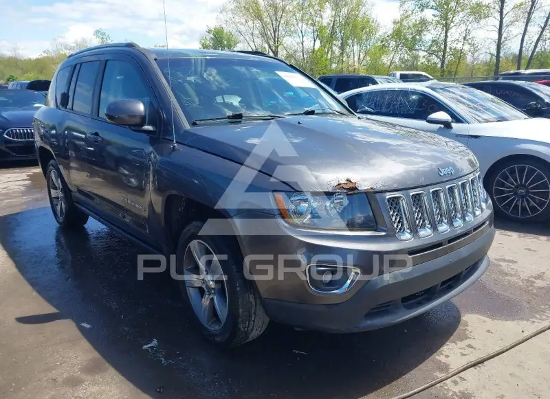 2017 Jeep COMPASS photo