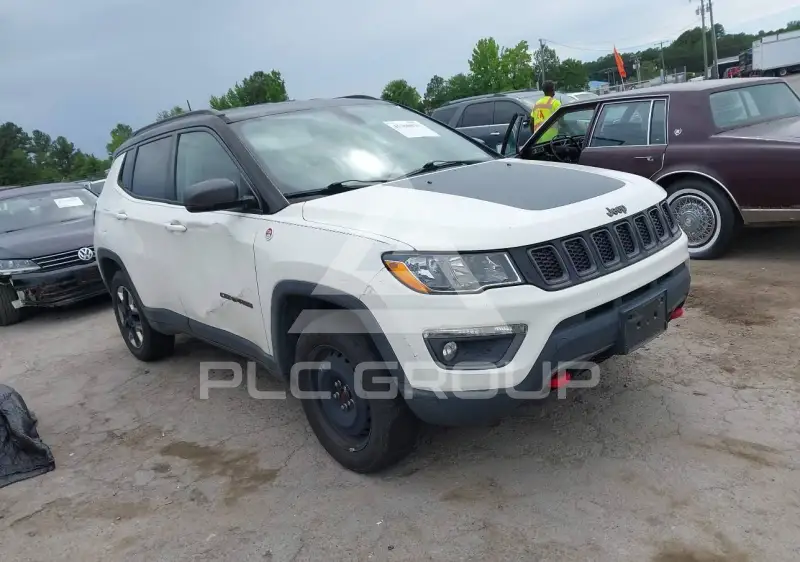2017 Jeep COMPASS фото