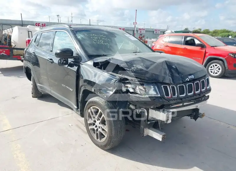 2017 Jeep COMPASS photo