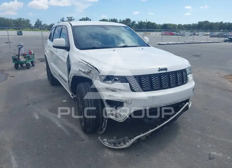 2017 Jeep Grand Cherokee фото