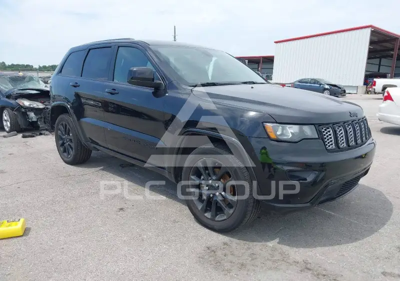 2017 Jeep Grand Cherokee фото