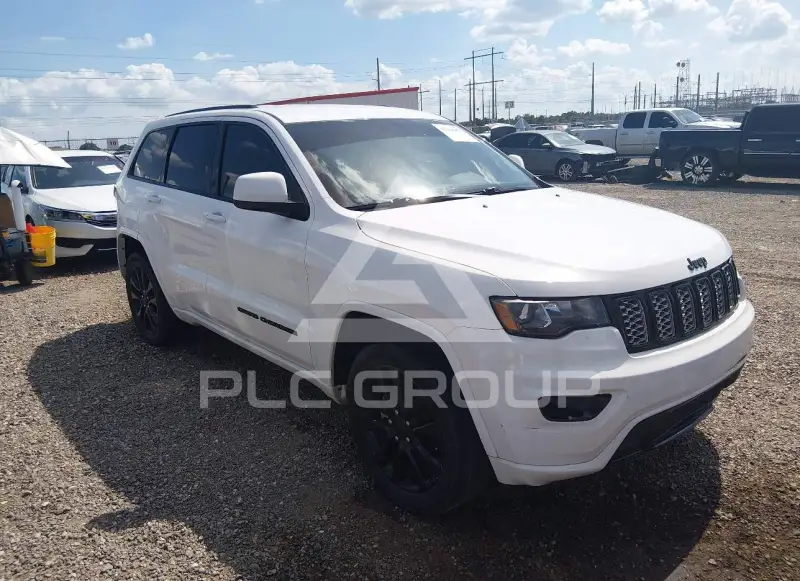 2017 Jeep Grand Cherokee фото