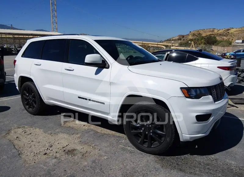 2017 Jeep Grand Cherokee фото