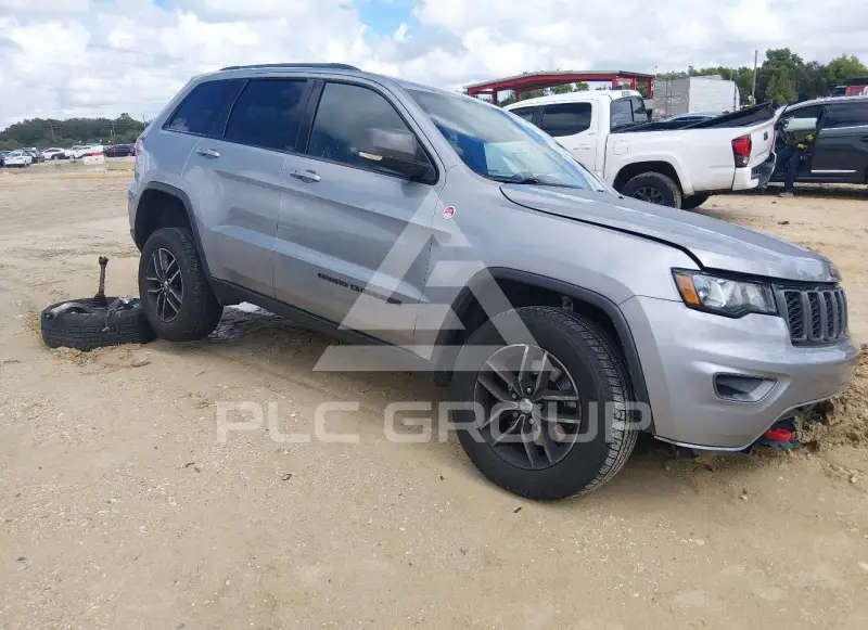 2017 Jeep Grand Cherokee фото