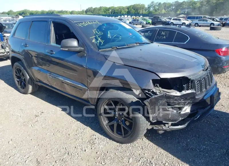 2017 Jeep Grand Cherokee фото