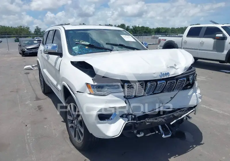 2017 Jeep Grand Cherokee фото