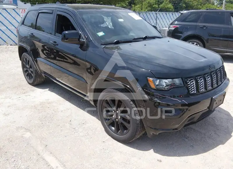 2017 Jeep Grand Cherokee фото
