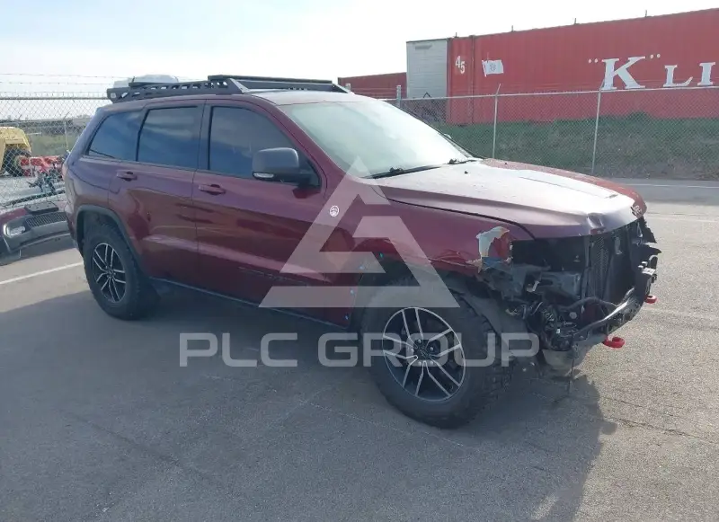 2017 Jeep Grand Cherokee фото