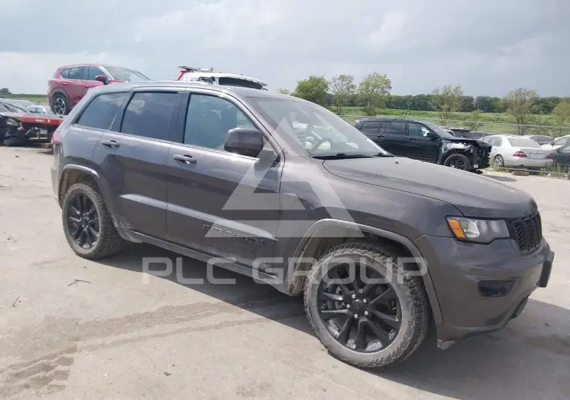 2017 Jeep Grand Cherokee фото