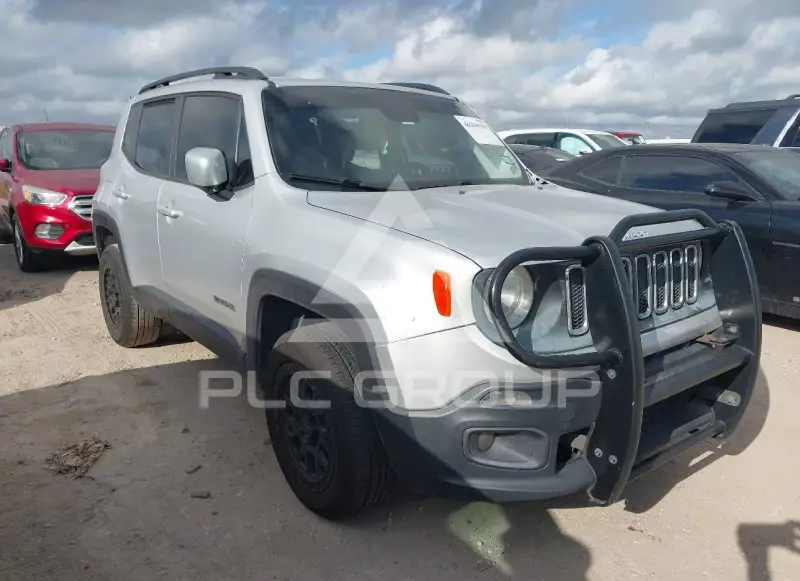 2017 Jeep Renegade photo