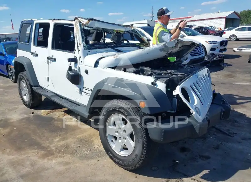 2017 Jeep WRANGLER фото