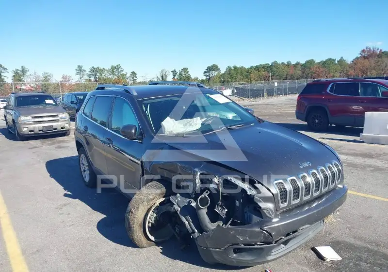 2017 Jeep CHEROKEE фото