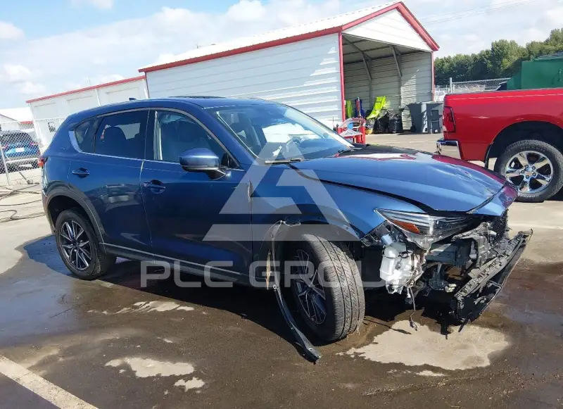 2017 Mazda CX-5 photo