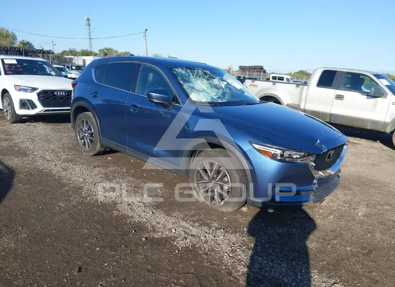 2017 Mazda CX-5 photo