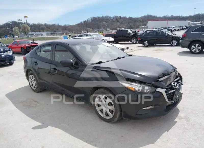 2017 Mazda 3 фото