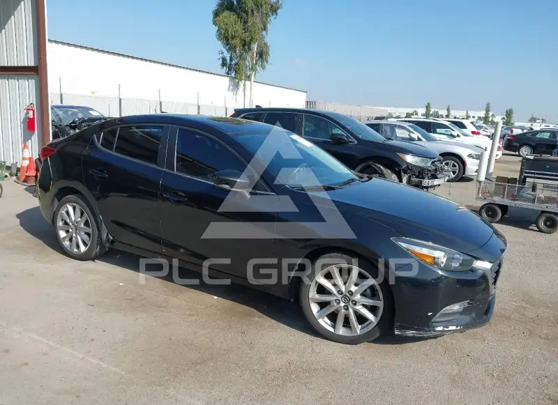 2017 Mazda 3 фото
