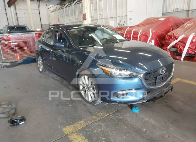 2017 Mazda 3 фото