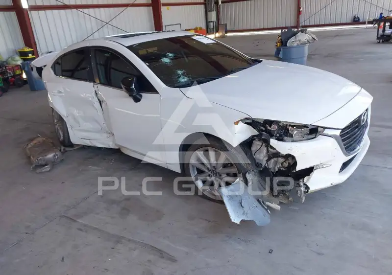 2017 Mazda 3 фото