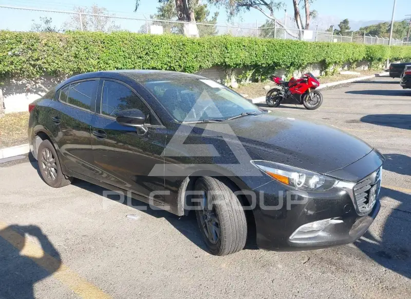 2017 Mazda 3 фото