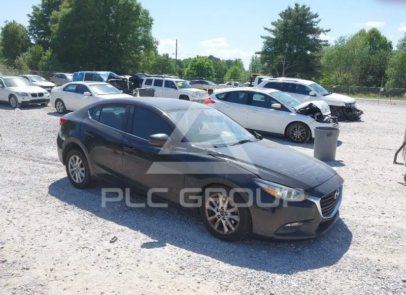 2017 Mazda 3 фото
