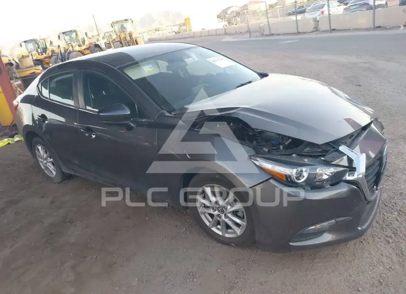 2017 Mazda 3 фото