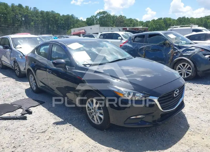 2017 Mazda 3 фото