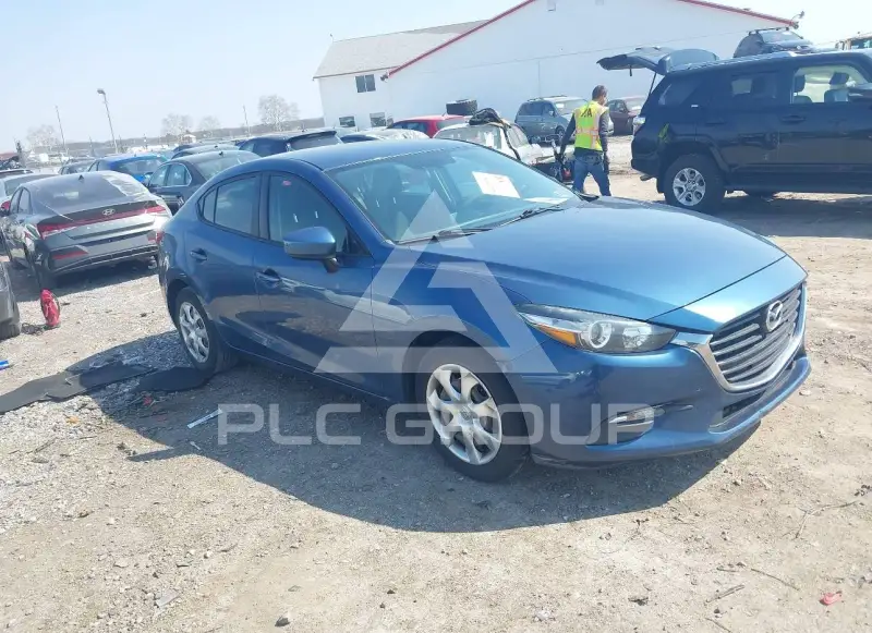 2017 Mazda 3 фото