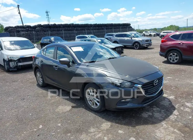 2017 Mazda 3 фото
