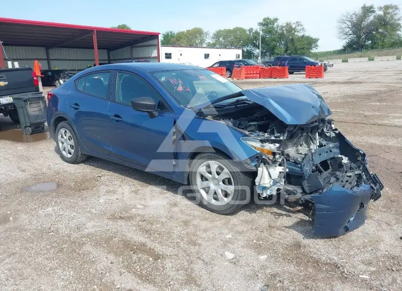 2017 Mazda 3 фото
