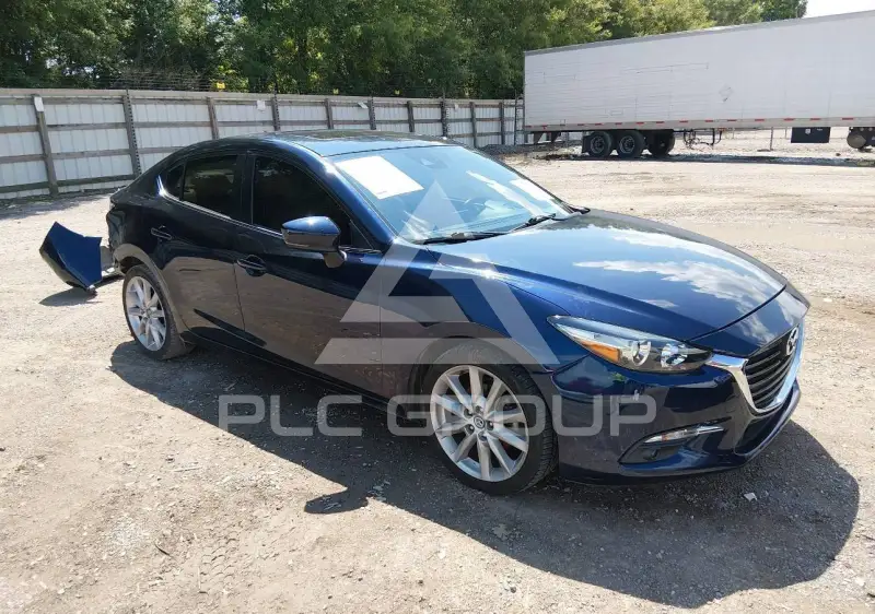 2017 Mazda 3 фото