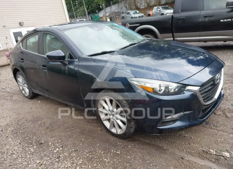 2017 Mazda 3 фото