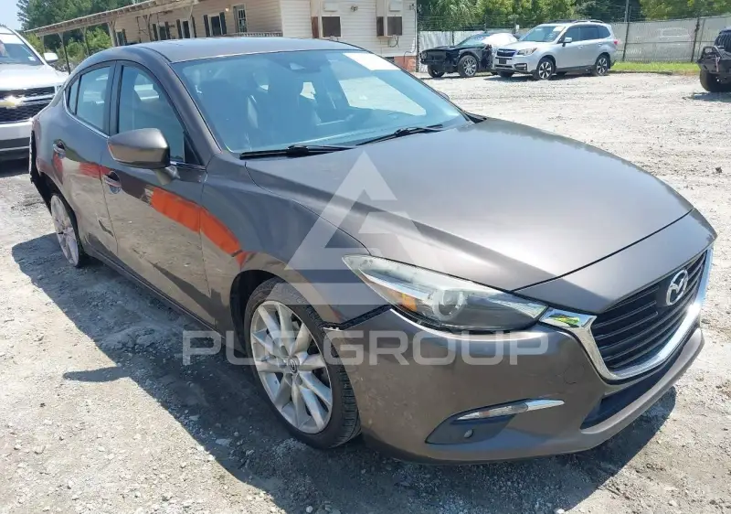 2017 Mazda 3 фото