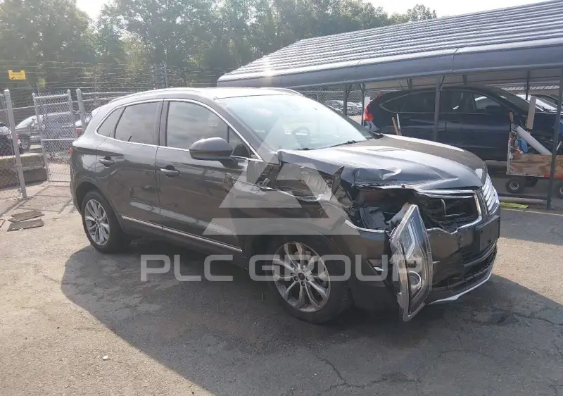 2017 Lincoln MKC photo
