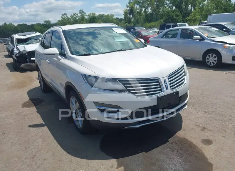 2017 Lincoln MKC photo