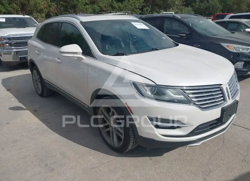2017 Lincoln MKC photo