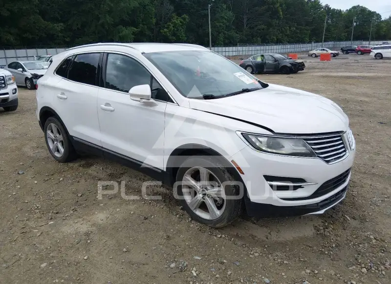 2017 Lincoln MKC photo