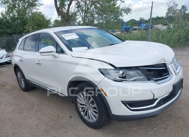 2017 Lincoln MKX photo