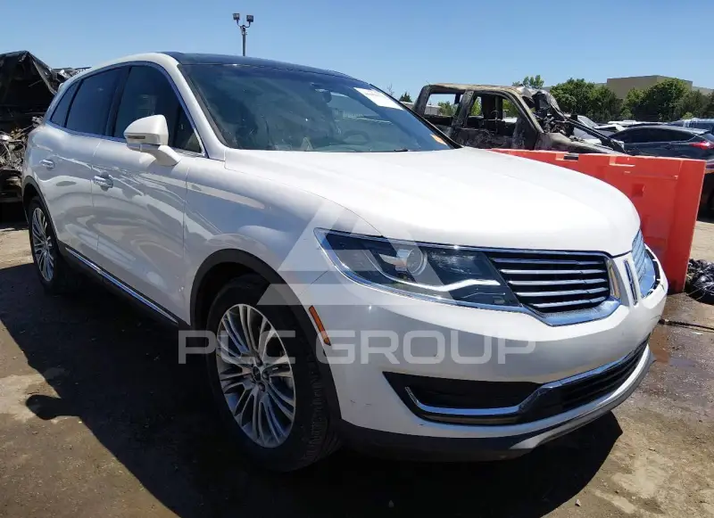2017 Lincoln MKX photo