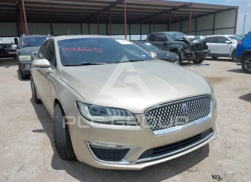 2017 Lincoln MKZ photo