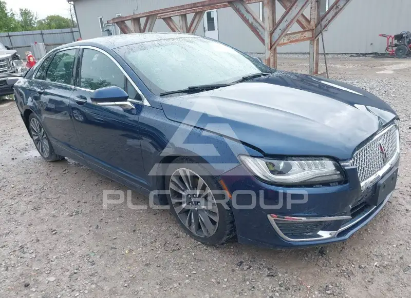 2017 Lincoln MKZ photo