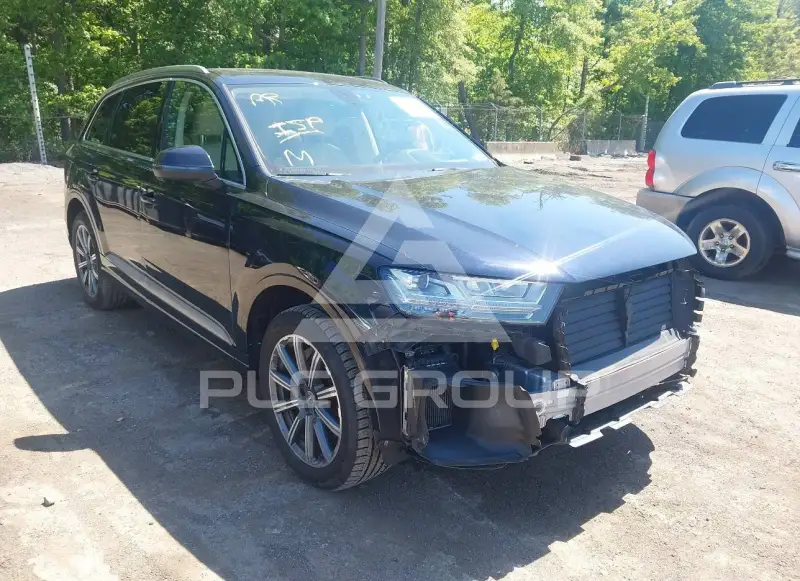 2017 Audi Q7 photo
