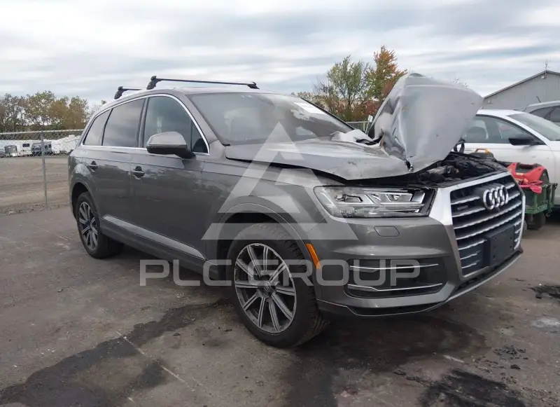 2017 Audi Q7 photo